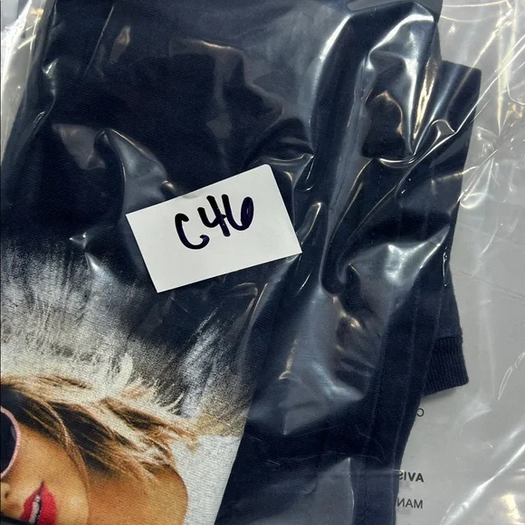 Taylor swift 1989 tour tee youth size M - Picture 6 of 6